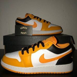 Jordan 1 Low GS “University Gold” Size 6y